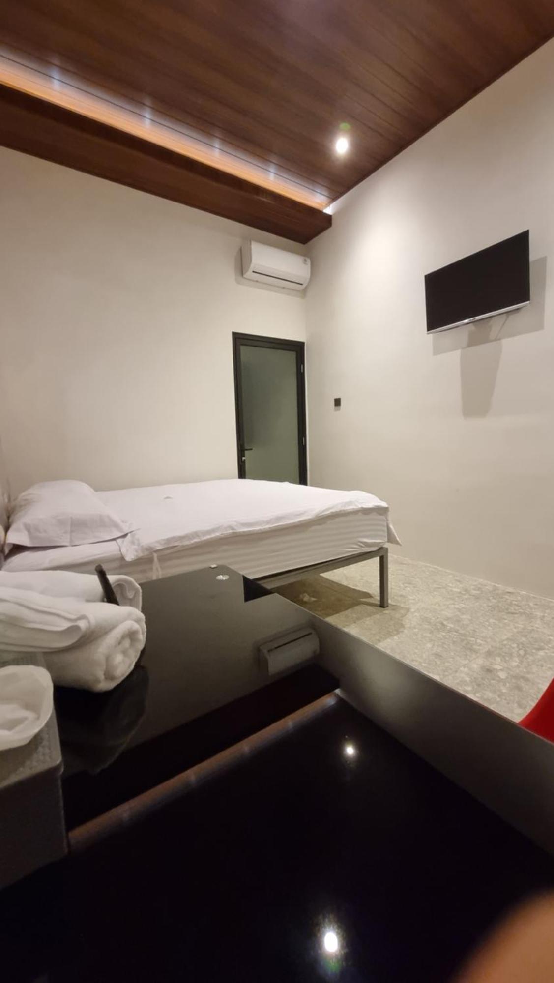 Uni Inn Semarang - Gunung Pati Екстер'єр фото